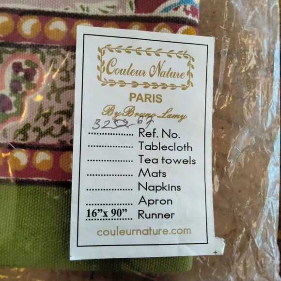 Couleur Nature Noel Table Runner and 6 Matching Napkins, NWT - Picture 7 of 12